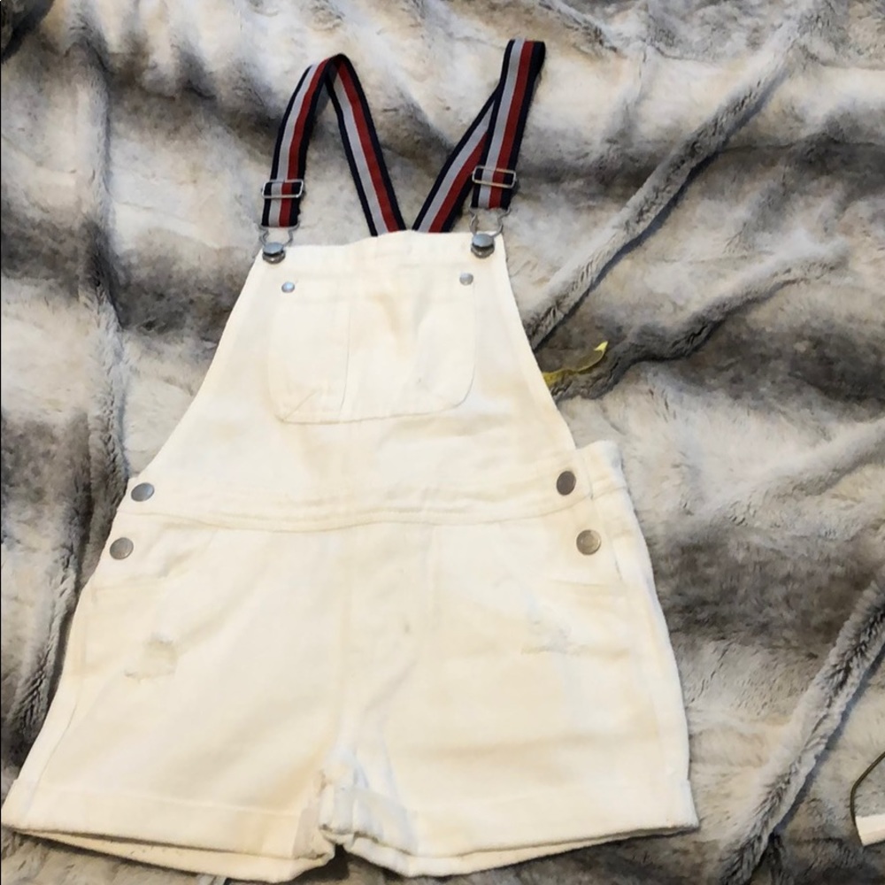Girl’s Tommy Hilfiger Overalls❤️💙❤️💙